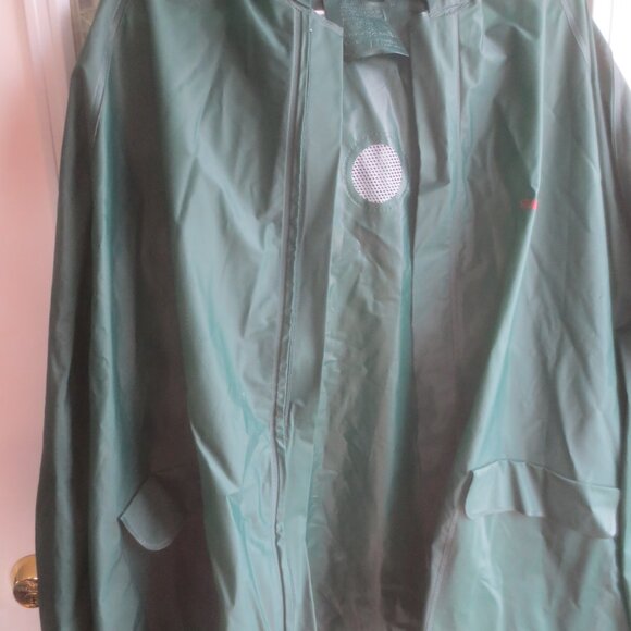 Brand New Stearns Raincoat Rain Jacket - Size XXL (Men's). - Picture 2 of 14